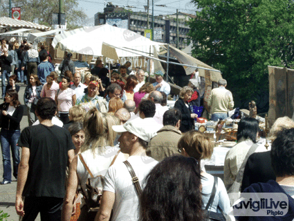 MILANO mercato Navigli 